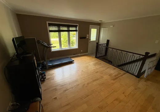 Maison à vendre - 117 Rue de la Fleur-de-Lys, Saint-Colomban, J5K 1Z3