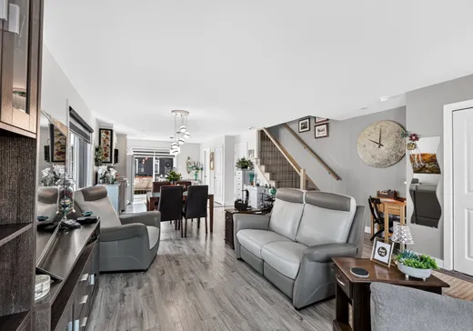 Maison à vendre - 170Z Rue Marcel-Dostie, Les Coteaux, J7X 0B8
