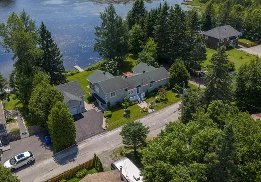 Maison à vendre - 135 3e avenue Loyer, Saint-Calixte, J0K 1Z0