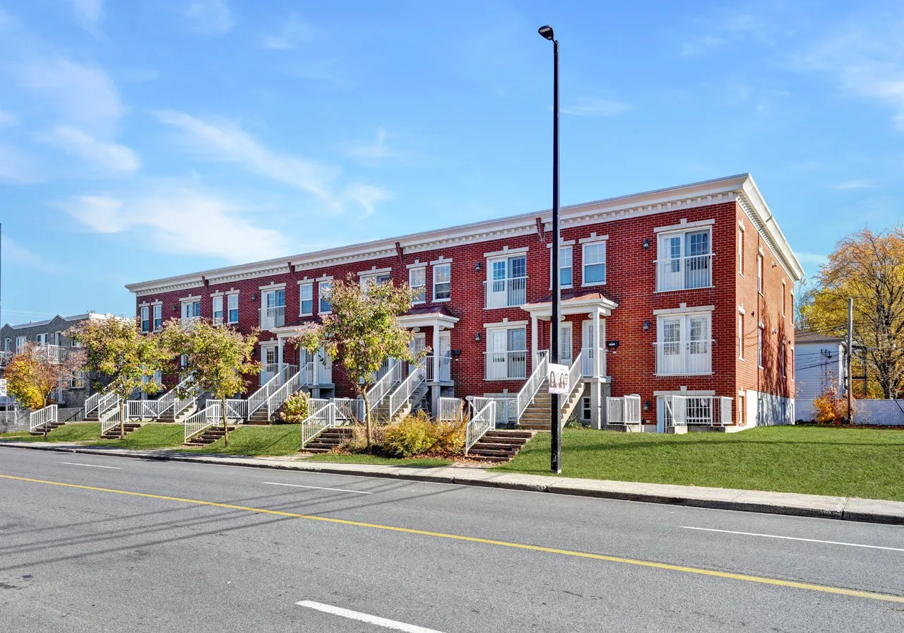 15760 Rue Notre-Dame E. — photo 2