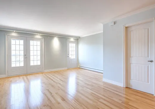 Condo à vendre - 15760 Rue Notre-Dame E., Montréal (Pointe-aux-Trembles), H1A 1X5