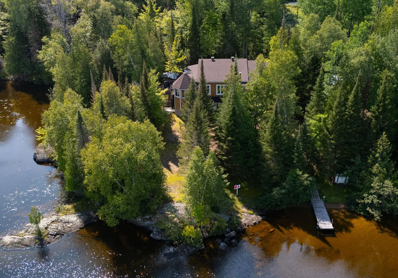 497 Route Pierre-Neveu — photo 1