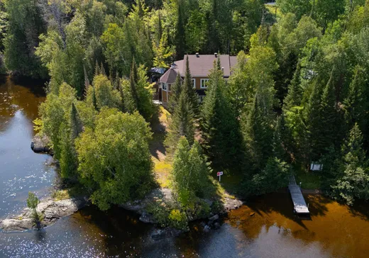 Two or more stories for sale - 497 Route Pierre-Neveu, Mont-Laurier, J0W1H0