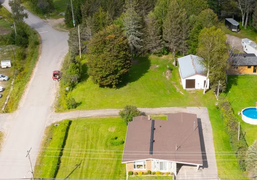 Maison à vendre - 410 Boul. Des Ruisseaux, Mont-Laurier, J9L 0S6