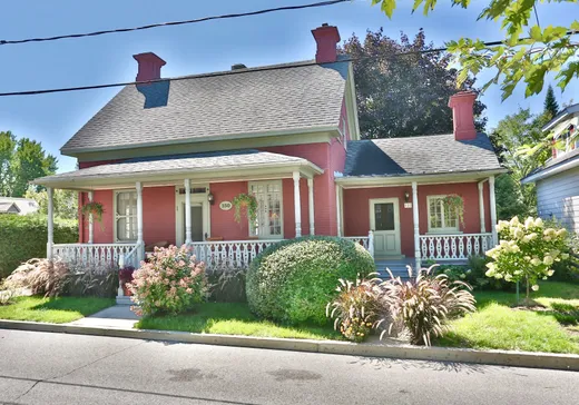 Maison à vendre - 150 Av. St-Pierre, St-Denis-Sur-Richelieu, J0H 1K0