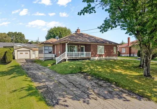 Maison à vendre - 170 Rue St-Gérard, East Angus, J0B 1R0