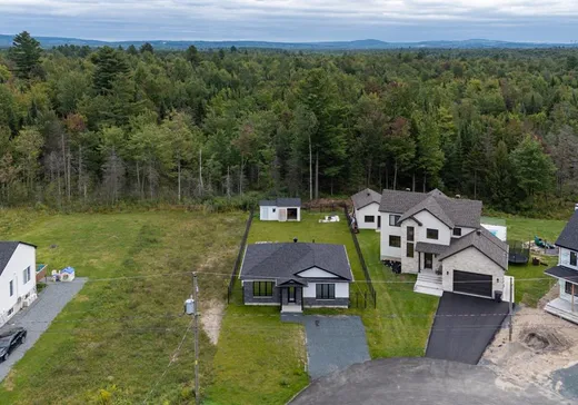 Maison à vendre - 27 Rue des Cèdres, Kingsey Falls, J0A 1B0