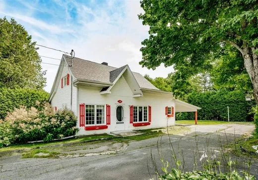 Maison à vendre - 146 Rue Therrien, St-Francois-Xavier-de-Brompton, J0B 2V0