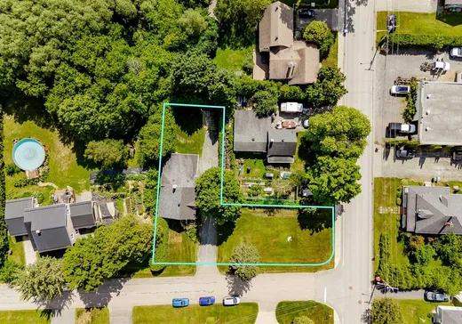 Maison à vendre - 146 Rue Therrien, St-Francois-Xavier-de-Brompton, J0B 2V0