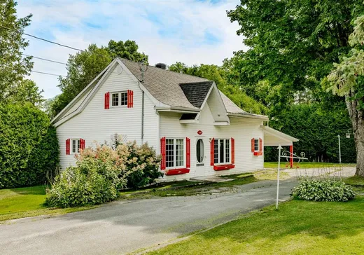 Maison à vendre - 146 Rue Therrien, St-Francois-Xavier-de-Brompton, J0B 2V0