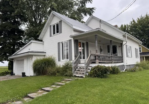 Maison à vendre - 80 Rue Principale, St-Damase, J0H 1J0