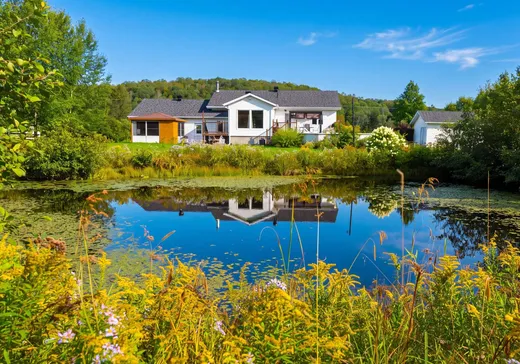 Maison à vendre - 4151 Ch. du Lac-Nadeau, Mont-Laurier, J9L 3G4