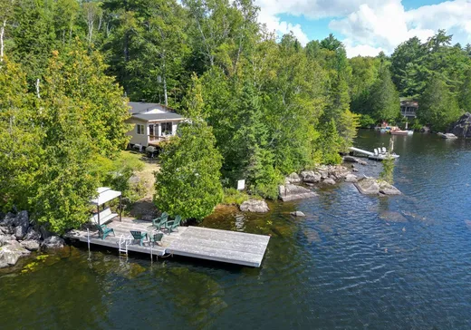 Bungalow à vendre - 7175 Ch. du Lac-Pilon, Sainte-Adèle, J8B1N9