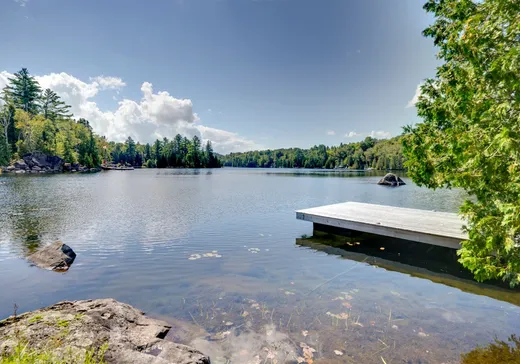 Maison à vendre - 7175 Ch. du Lac-Pilon, Sainte-Adèle, J8B 1N9