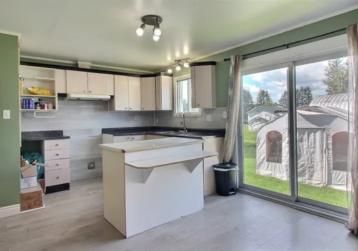 Maison à vendre - 724 Rue Principale, Saint-Janvier-de-Joly, G0S 1M0