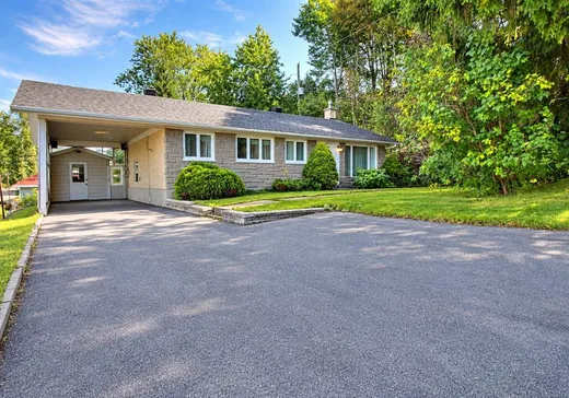 Bungalow à vendre - 485 Rue St-Jacques, St-Romuald, G6W3A3