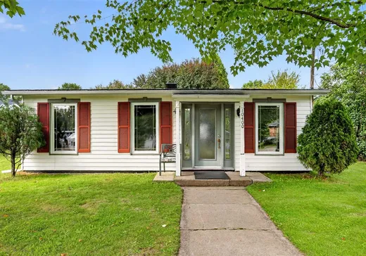 Bungalow à vendre - 10400 Rue Notre-Dame O., Trois-Rivières-Ouest, G9B6V6