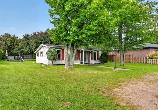 Maison à vendre - 10400 Rue Notre-Dame O., Trois-Rivières-Ouest, G9B 6V6