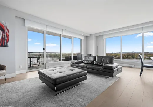 Condo for sale - 9 Boul. des Prairies, App. 601, Laval (Laval-des-Rapides), H7N 0E6