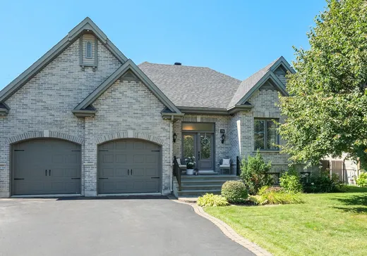 Two or more stories for sale - 75 Rue Maurice-Auclair, Beloeil, J3G0A6