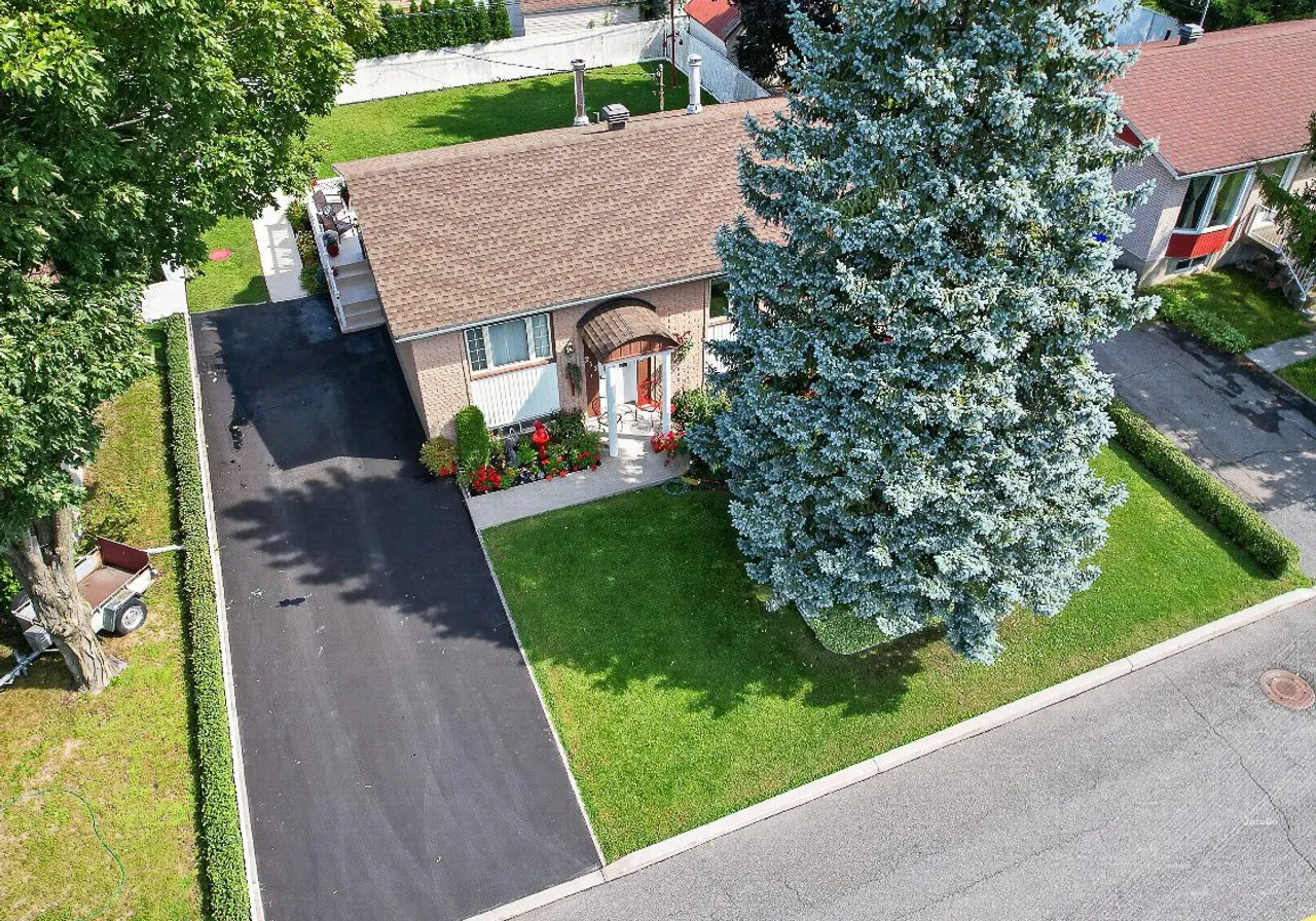 217 Rue Dalpé — photo 2