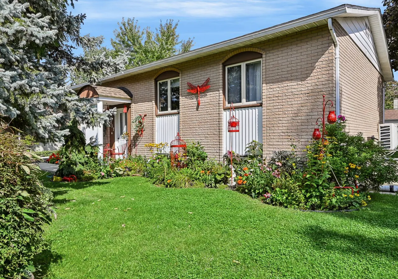 217 Rue Dalpé — photo 3