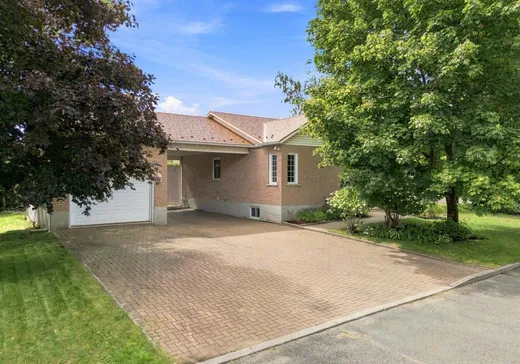 Bungalow for sale - 590 Rue Chabot, Drummondville, J2C8C7