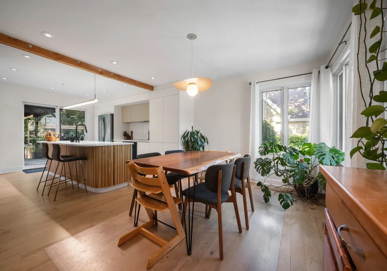 640 Rue Labonté — photo 3