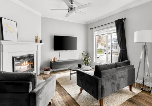 Maison à vendre - 339 Rue Limoges, Sainte-Anne-des-Plaines, J5N 2N4
