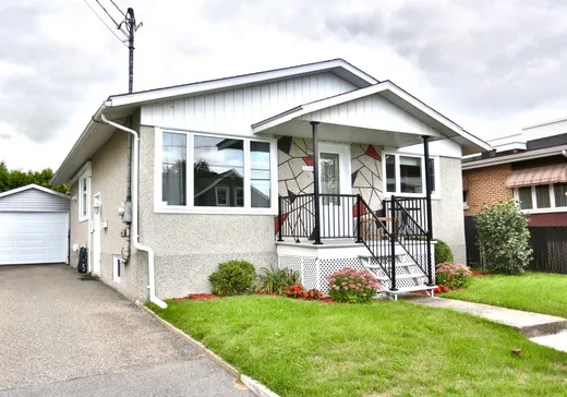 House for sale - 15345 Av. St-Luc, Saint-Hyacinthe, J2T 3C8