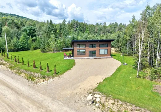Bungalow for sale - 11 Rue du Canot, St-Come, J0K2B0