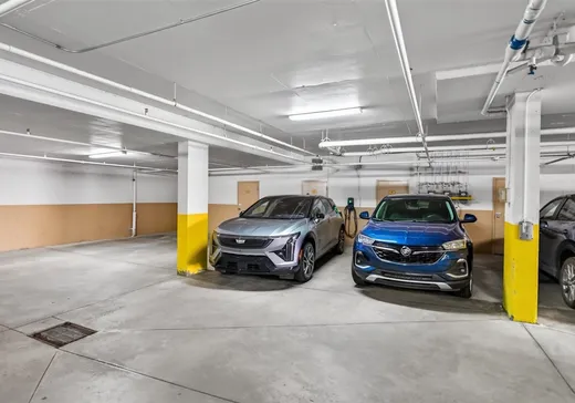 Condo à vendre - 3420 Boul. Le Carrefour, App. 503, Laval (Chomedey), H7T 2Z4