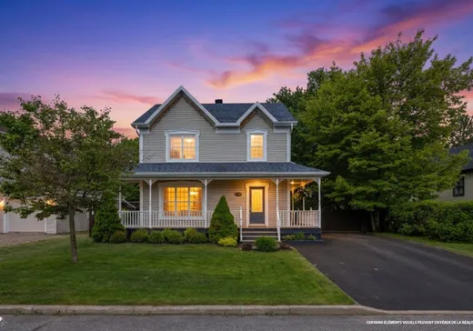 Maison à étages à vendre - 346 Rue de l'Affluent, Saint-Nicolas, G7A5A4