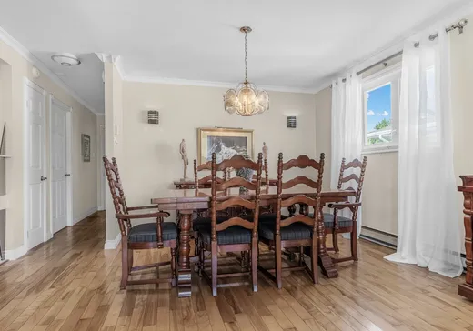 Maison à vendre - 645 Boul. Central, Ville de Québec, G1P 2H6