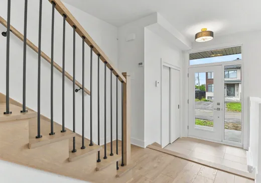 Maison à vendre - 125 Rue Claude-Dumoulin, Deux-Montagnes, J0N 1M0