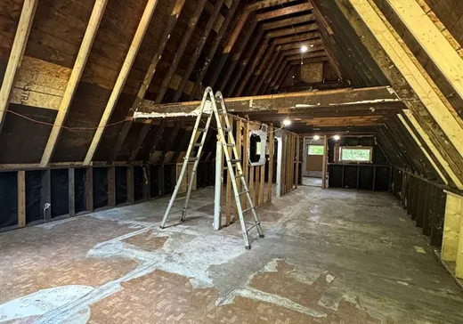 Maison à vendre - 30 Ch. des Colonisateurs, Val-des-Monts, J8N 4A6