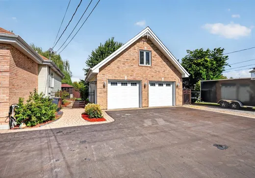 Maison à vendre - 557 Ch. du Fleuve, Coteau-du-Lac, J0P 1B0