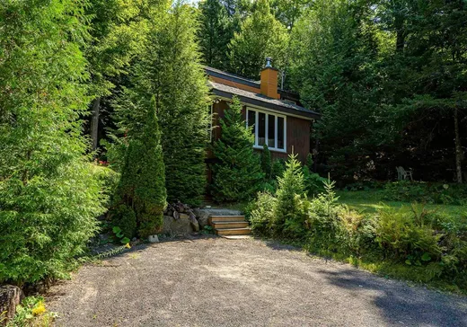 House for sale - 16 Ch. des Oliviers, Ste-Anne-Des-Lacs, J0R 1B0