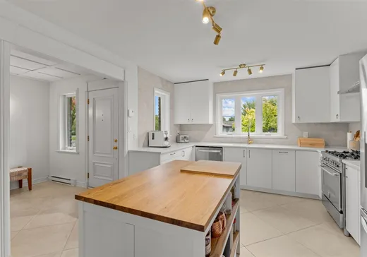 Maison à vendre - 492 Av. Ludovic-Laurier, Terrebonne, J6W 5Y9