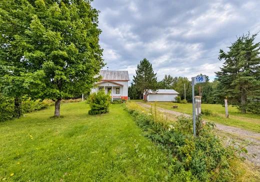 Bungalow for sale - 196 Rg St-Armand, Saint-Magloire, G0R3M0