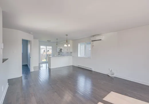 Maison à vendre - 32 Rue Bowron, Godmanchester, J0S 1H0
