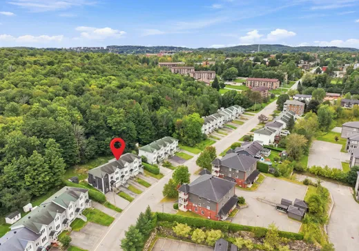 Maison à vendre - 142 Rue Darche, Sherbrooke, J1H 6K7