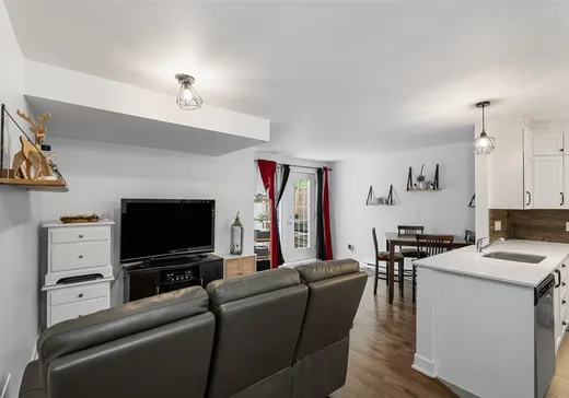 Condo à vendre - 2532 Av. de la Gare, Mascouche, J7K 0N7