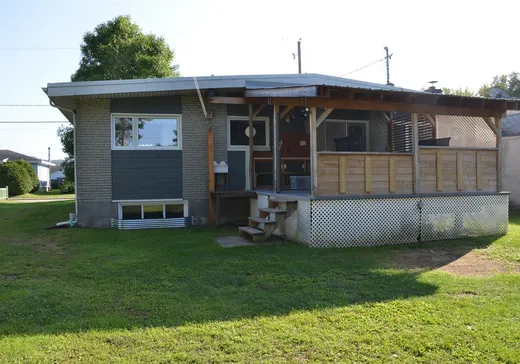 Maison à vendre - 17 Rue Laflèche, La Tuque, G9X 1A1