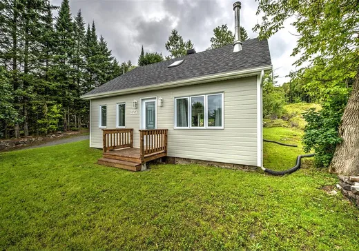 Bungalow for sale - 227 Ch. de Ste-Marguerite, Sainte-Marguerite-du-Lac-Masson, J0T1L0