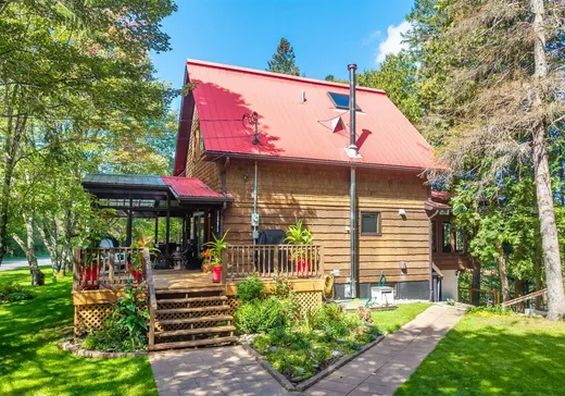 Maison à vendre - 1895 Rue Émond O., Mont-Tremblant, J8E 2M5