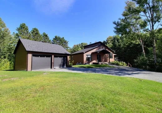 Hobby Farm for sale - 1850 Route Caya, Lefebvre, J0H 2C0