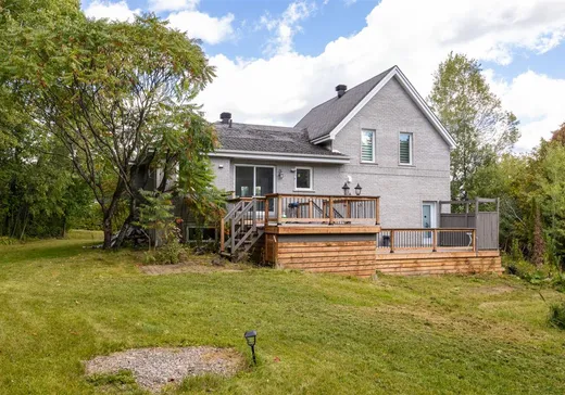 Maison à vendre - 1006 Rue Pépin, Magog, J1X 3W2