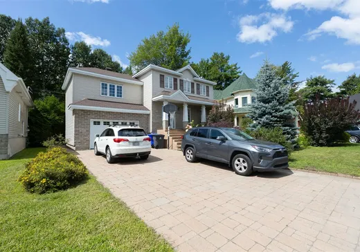 Maison à vendre - 11645 Rue Gilles-Villeneuve, Sainte-Thérèse, J7J 2M7