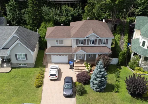 Maison à vendre - 11645 Rue Gilles-Villeneuve, Sainte-Thérèse, J7J 2M7